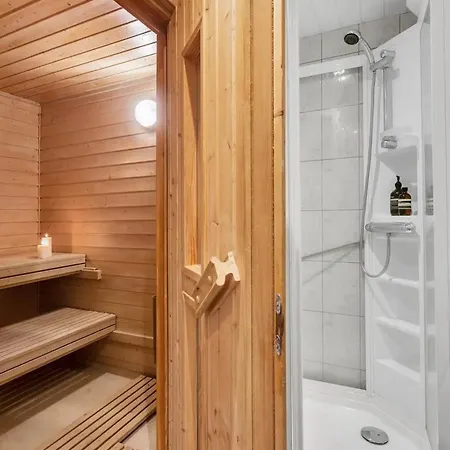 Holiday home Hjem I Tromso
